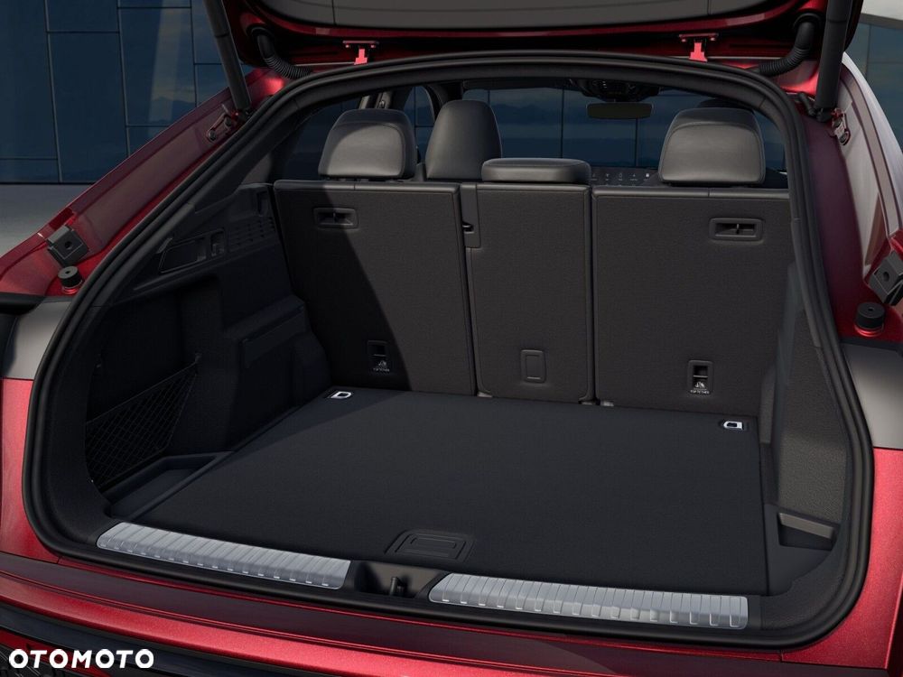 Audi Q5 Sportback - 9
