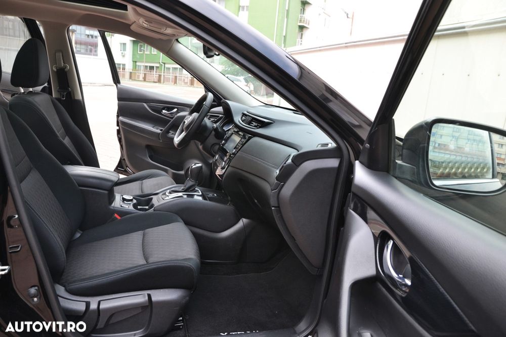 Nissan X-Trail 1.7 dCi ALL-MODE 4x4i Xtronic N-Connecta - 5