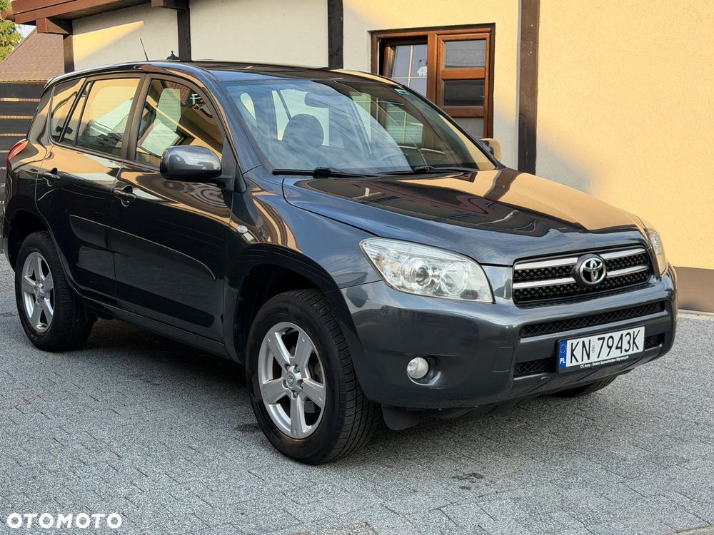 Toyota RAV4 2.0 4x4 Automatik Executive - 7