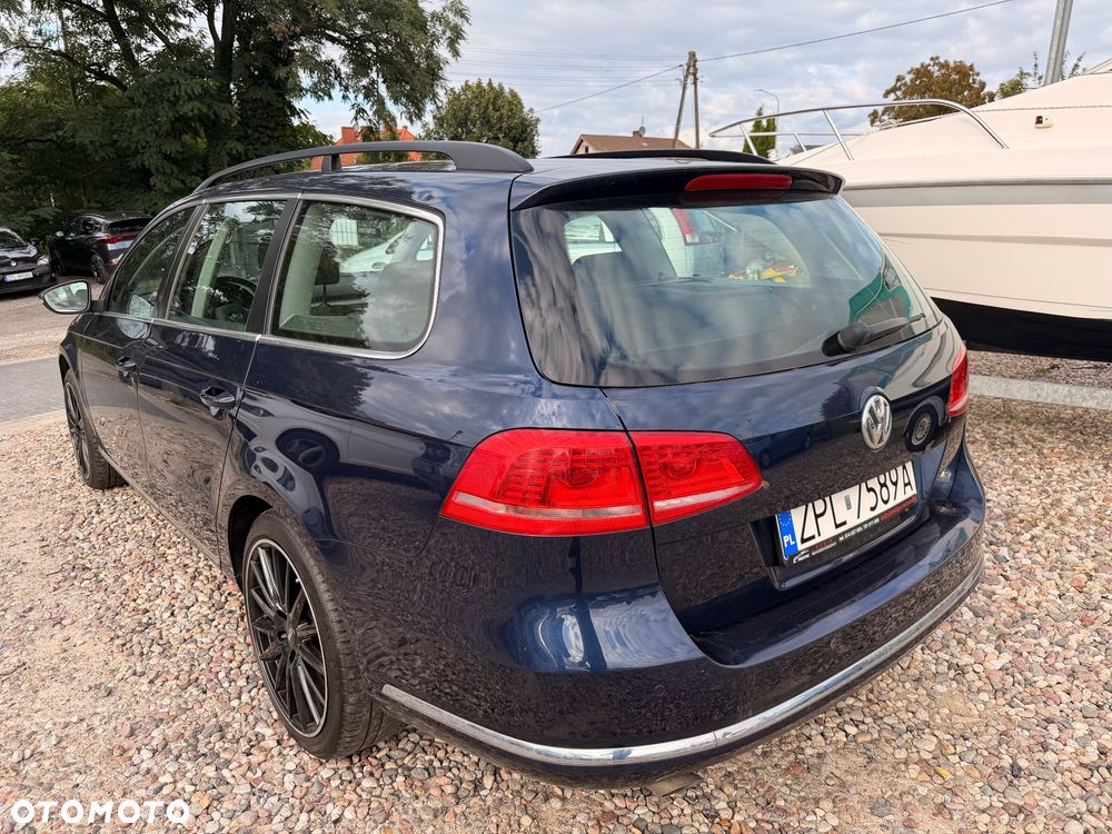 Volkswagen Passat 2.0 TDI 4Mot Highline DSG - 13
