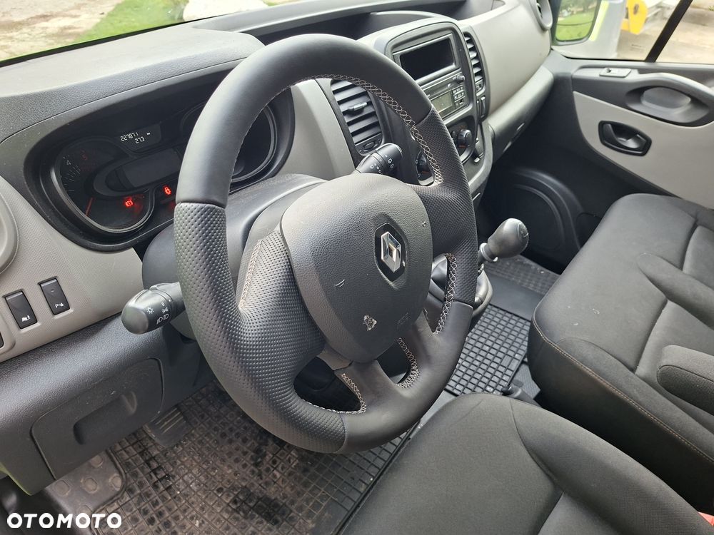 Renault Trafic 2017 photo 5