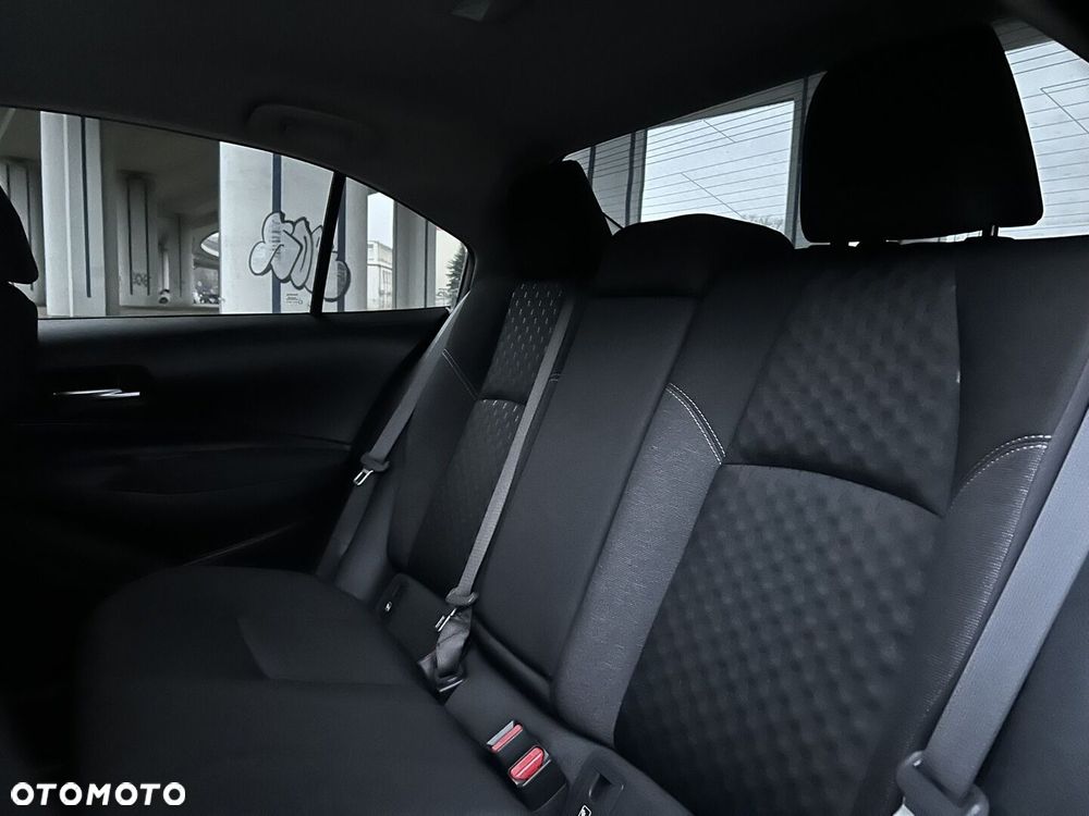 Toyota Corolla 1.8 Hybrid Style - 22