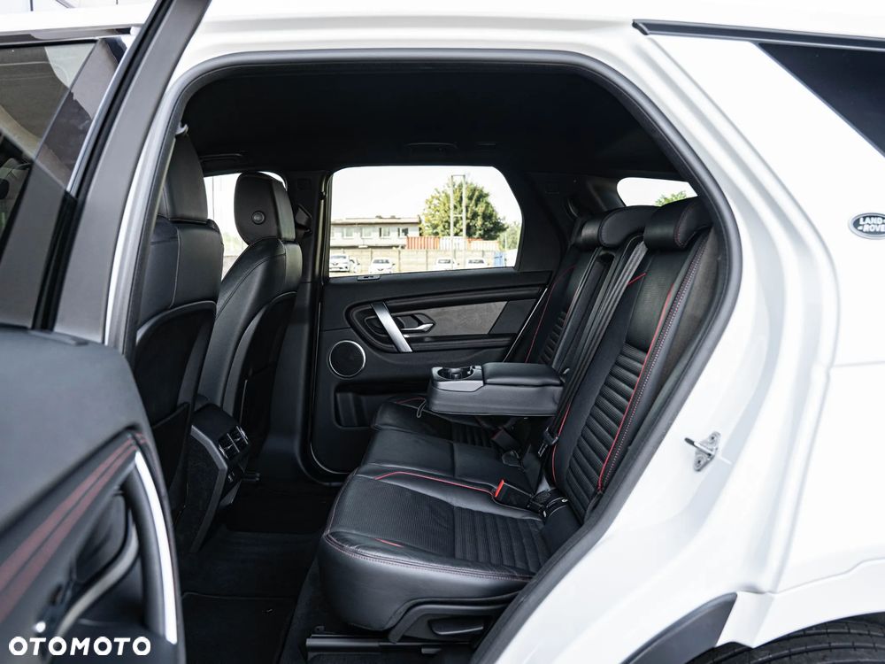 Land Rover Discovery Sport 2.0 D150 R-Dynamic S - 31