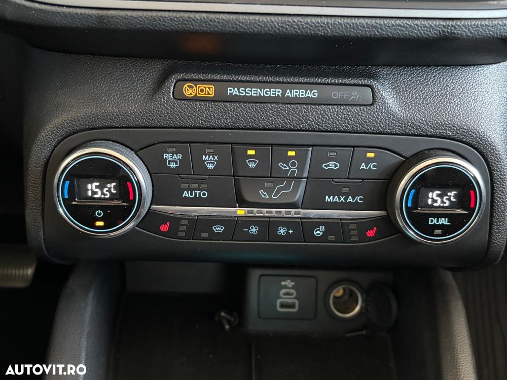 Ford Focus 1.5 EcoBlue Connected - 25
