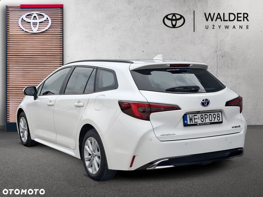 Toyota Corolla 1.8 Hybrid Comfort - 4