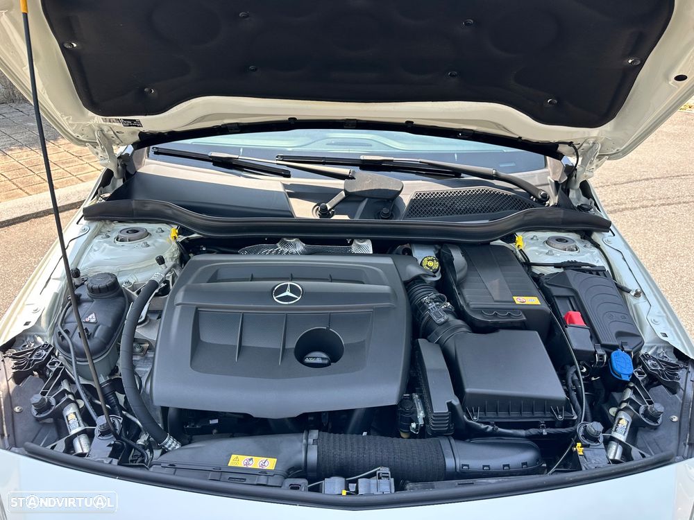Mercedes-Benz A 180 d AMG Line - 49