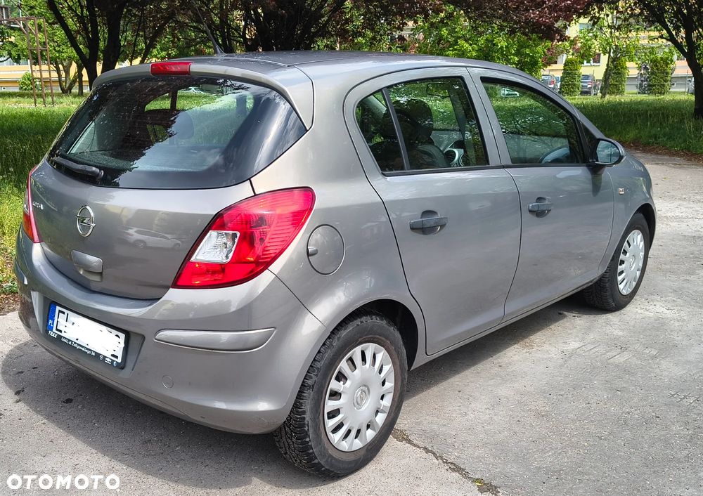 Opel Corsa - 3