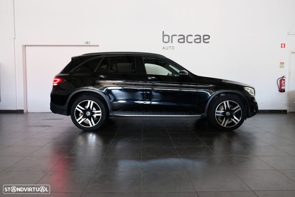 Mercedes-Benz GLC 300 e 4Matic - 6