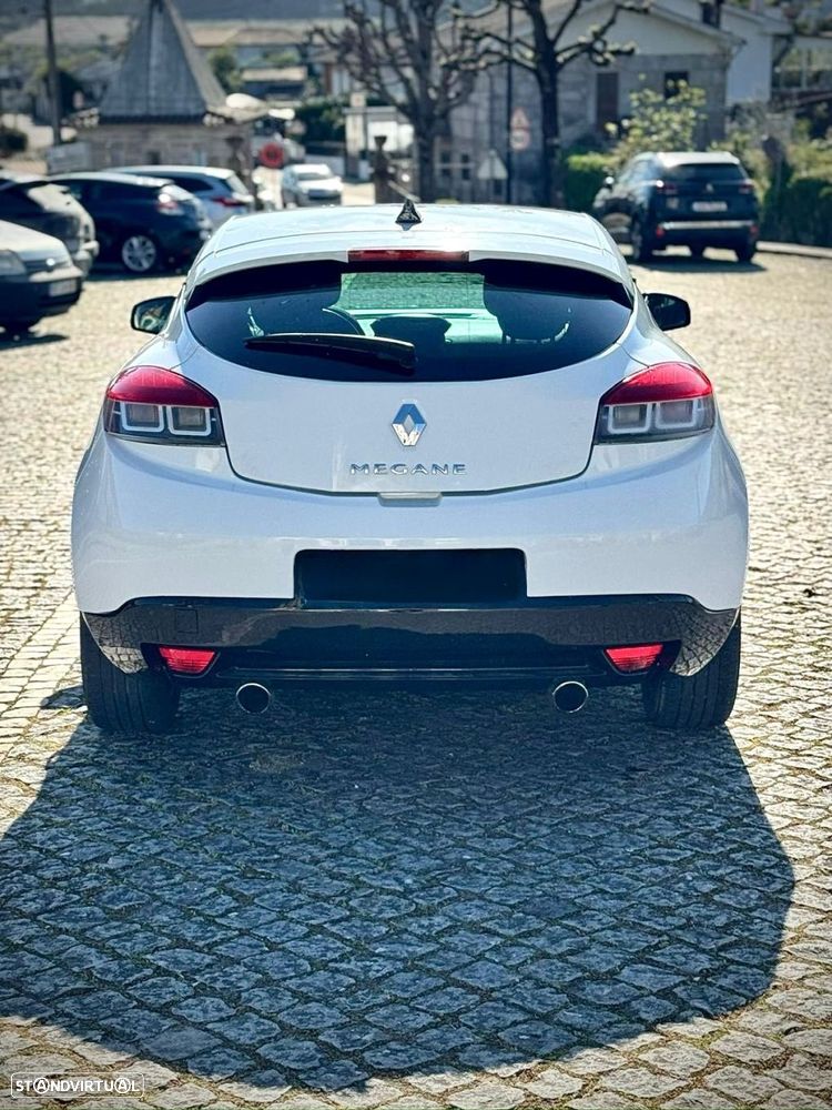 Renault Mégane 1.5 dCi Comfort SS - 6