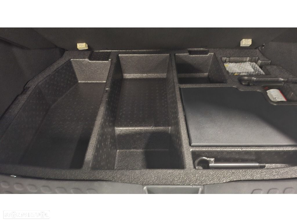 Toyota C-HR 2.0 Hybrid Lounge - 13