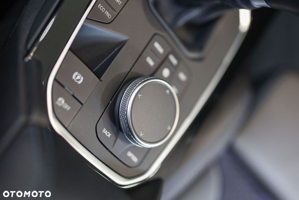 BMW Seria 1 - 39