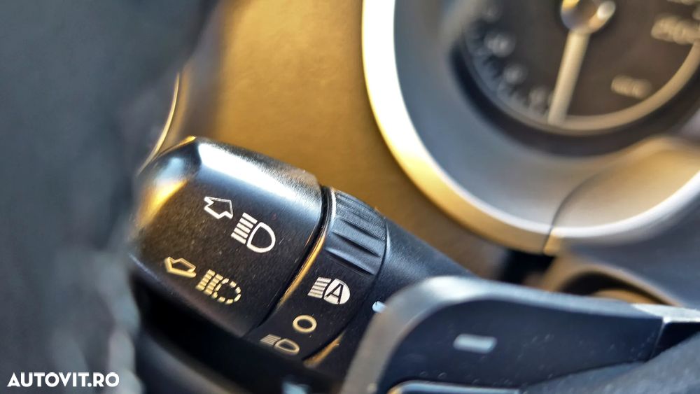 Lancia Delta 1.8 Di TurboJet 16v Automatik Platinum - 38