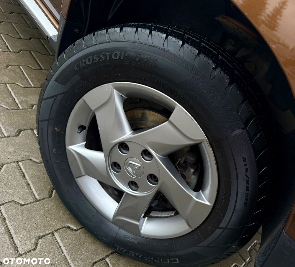 Dacia Duster 1.5 dCi Laureate - 32