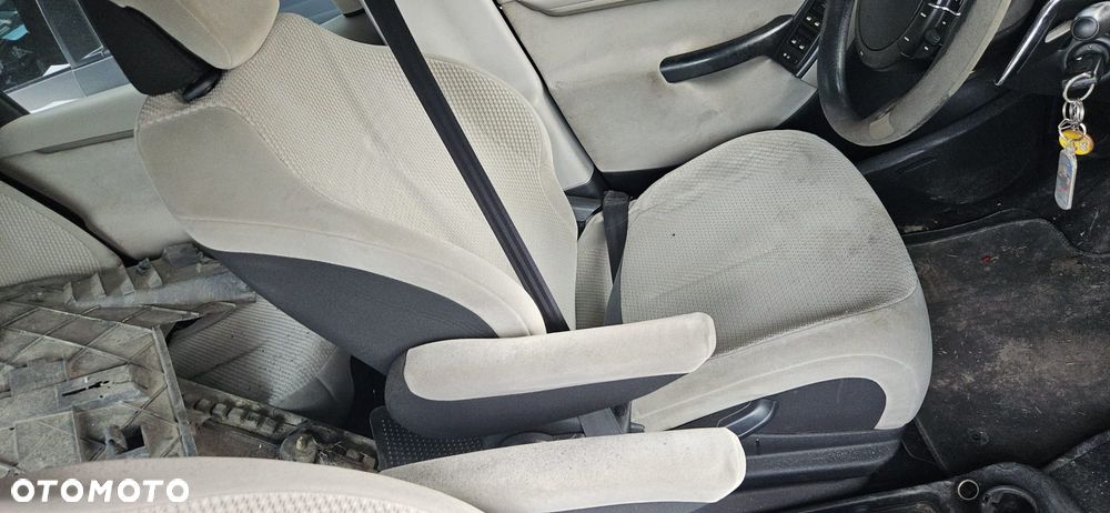 CITROEN C4 PICASSO 1.6 HDI 9HZ 06 - 10 - FOTEL PRZÓD LEWY PRAWY - 2