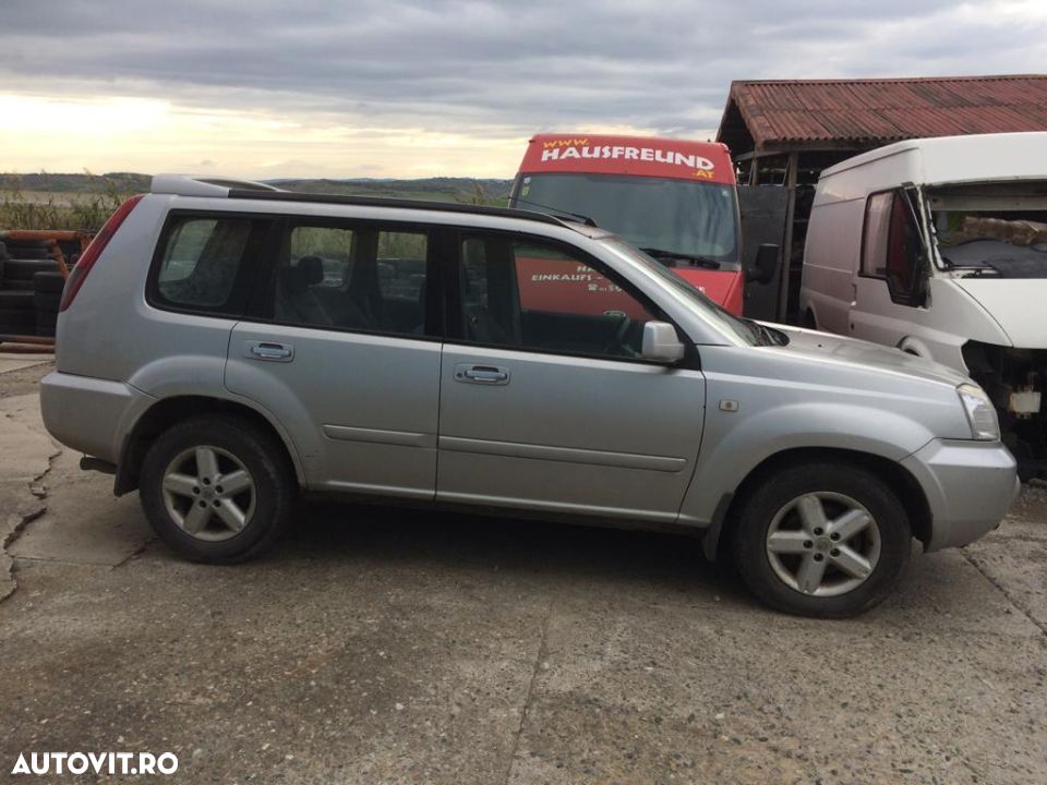 Dezmembrez piese Nissan X Trail - 2