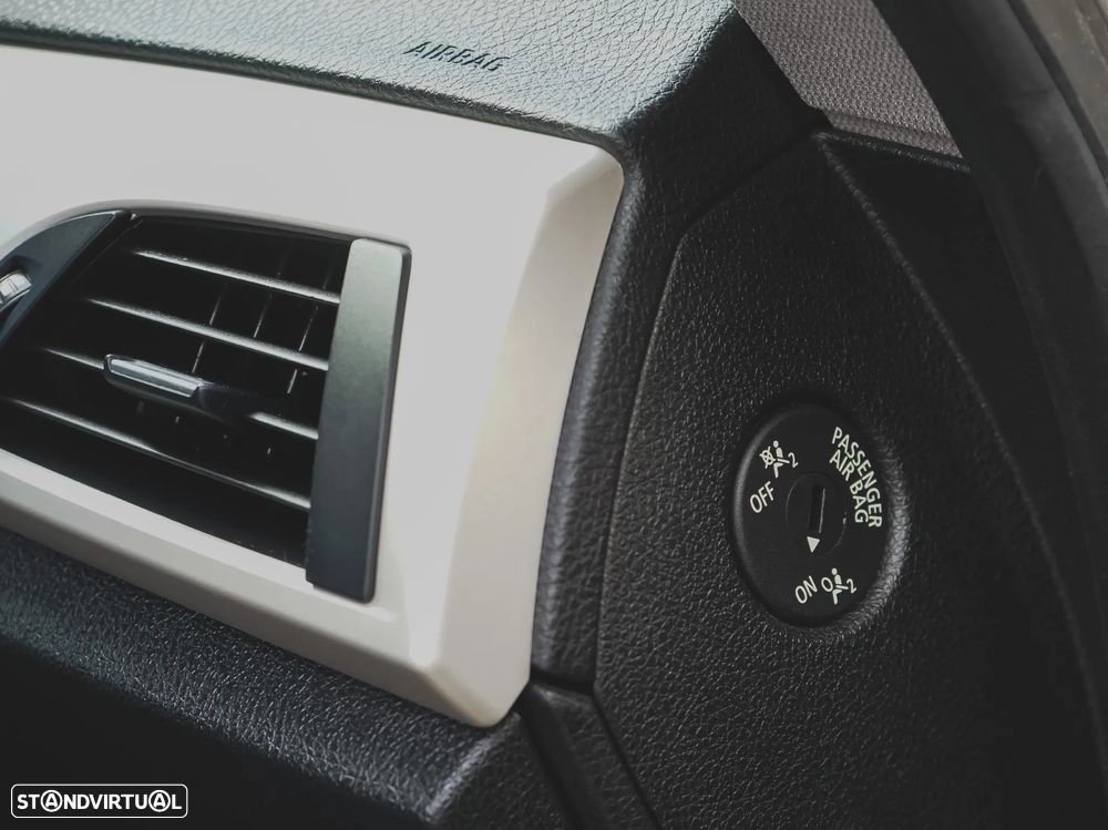 BMW 114 d Urban Line - 24