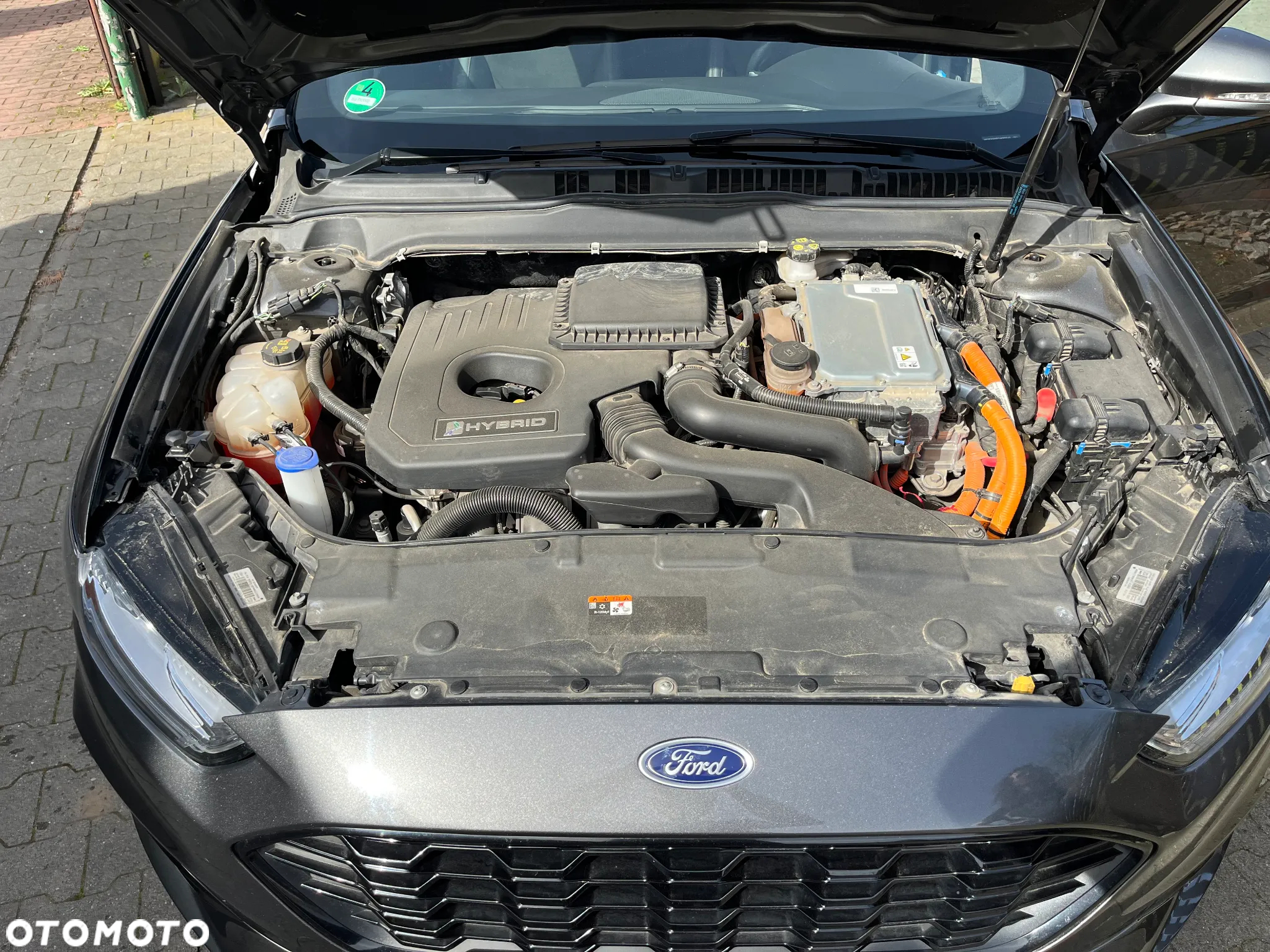 Ford Mondeo - 36