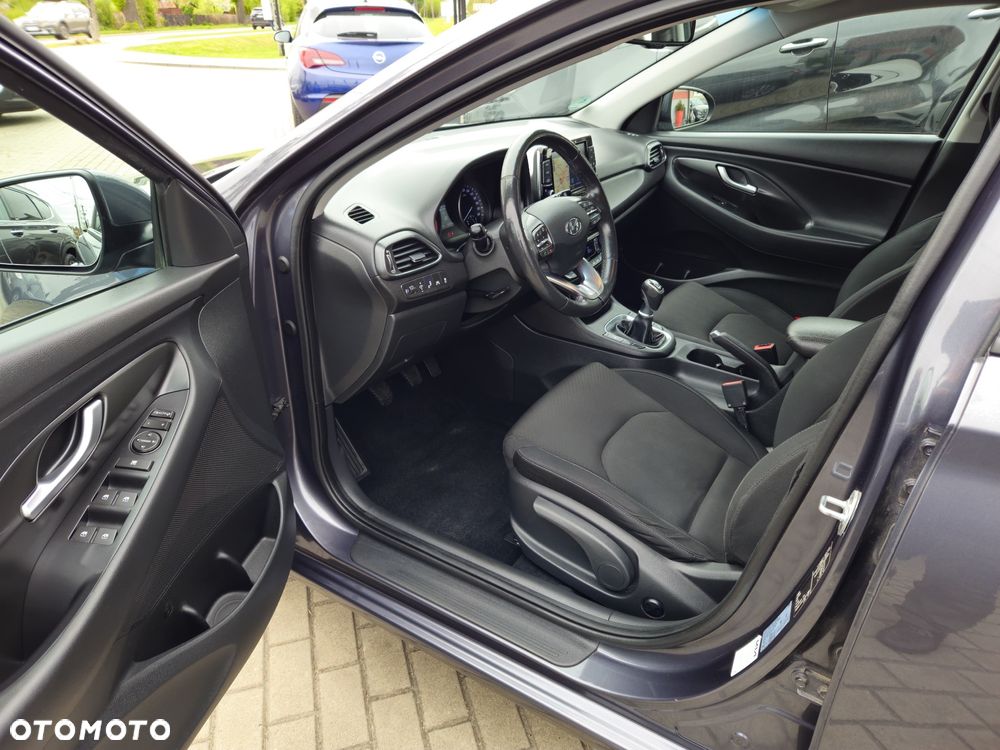 Hyundai i30 1.0 T-GDI YES - 13