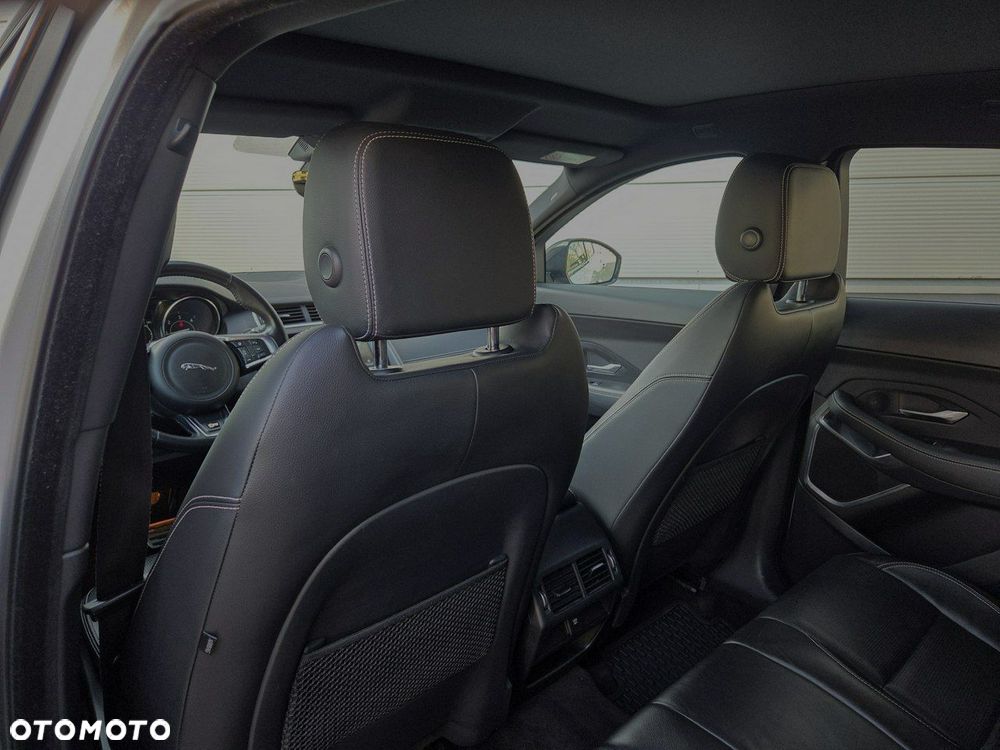 Jaguar E-Pace - 28