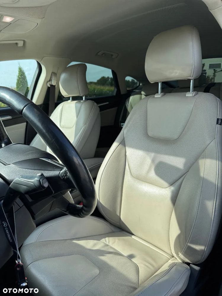 Ford Mondeo 2.0 TDCi Titanium 4WD PowerShift - 5