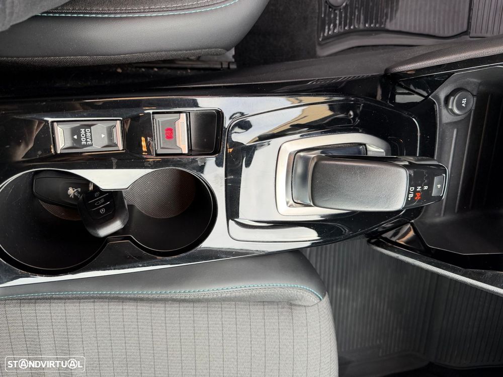 Peugeot e-208 50 kWh Allure Pack - 26