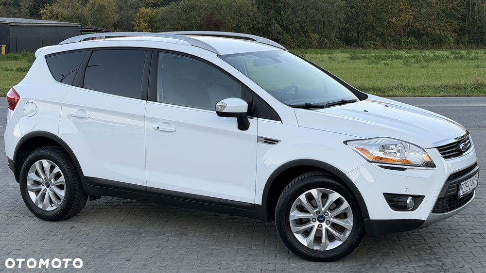 Ford Kuga 2.0 TDCi 4x4 Titanium - 8