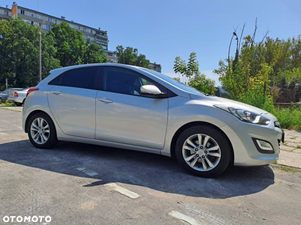 Hyundai i30 1.4 Premium - 3