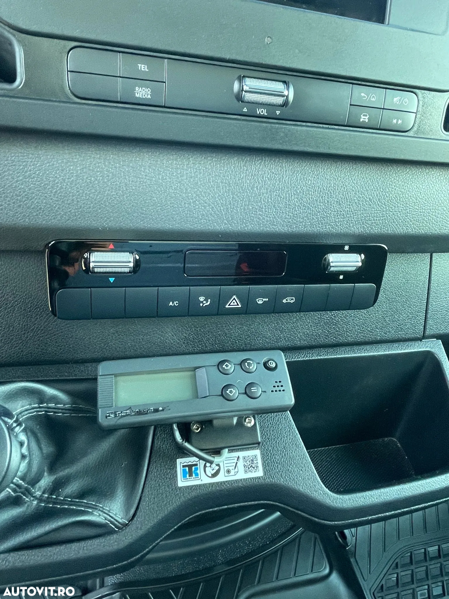 Mercedes-Benz Sprinter - 19