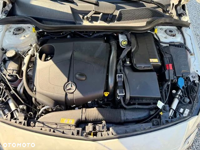 Mercedes-Benz Klasa A 220 d 4Matic 7G-DCT AMG Line - 31