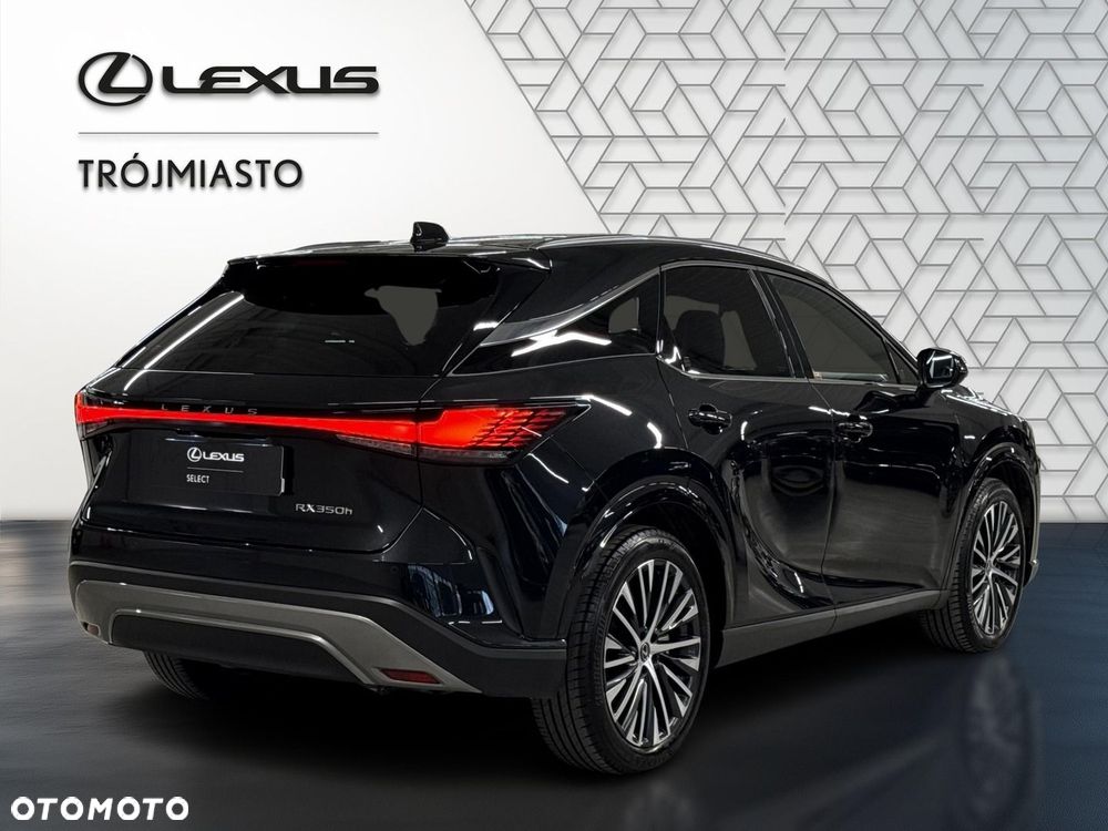 Lexus RX - 5