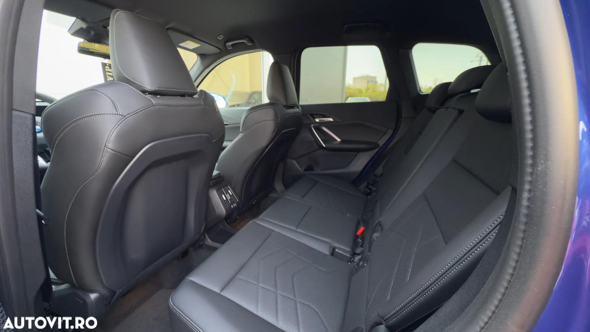 BMW X1 sDrive18d AT - 11