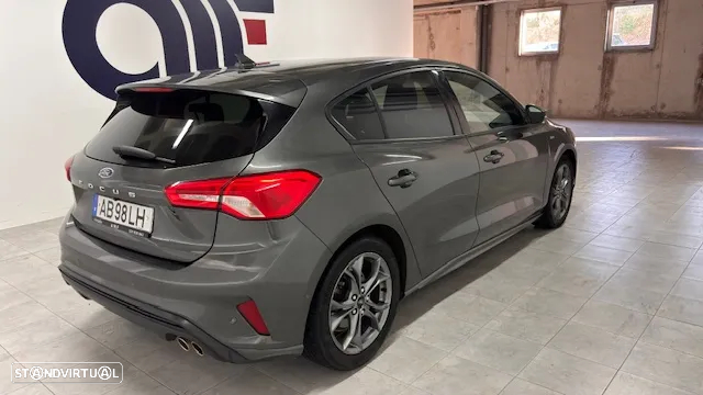 Ford Focus 1.0 EcoBoost MHEV ST-Line - 5
