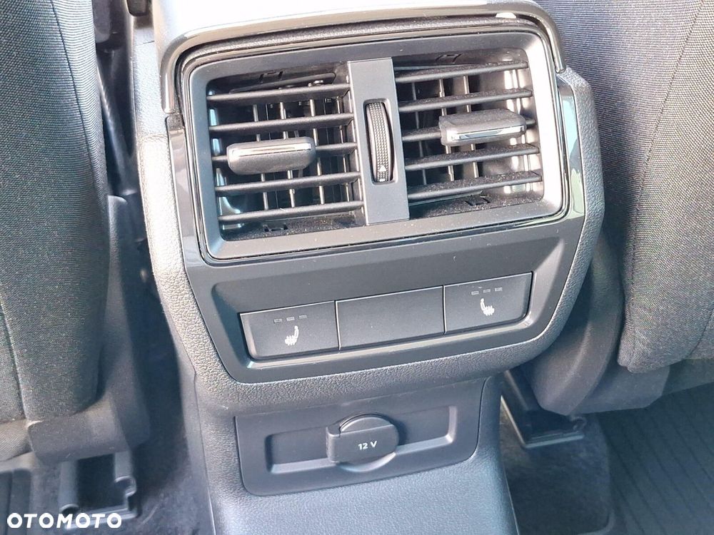 Skoda Karoq 1.5 TSI ACT Selection DSG - 26