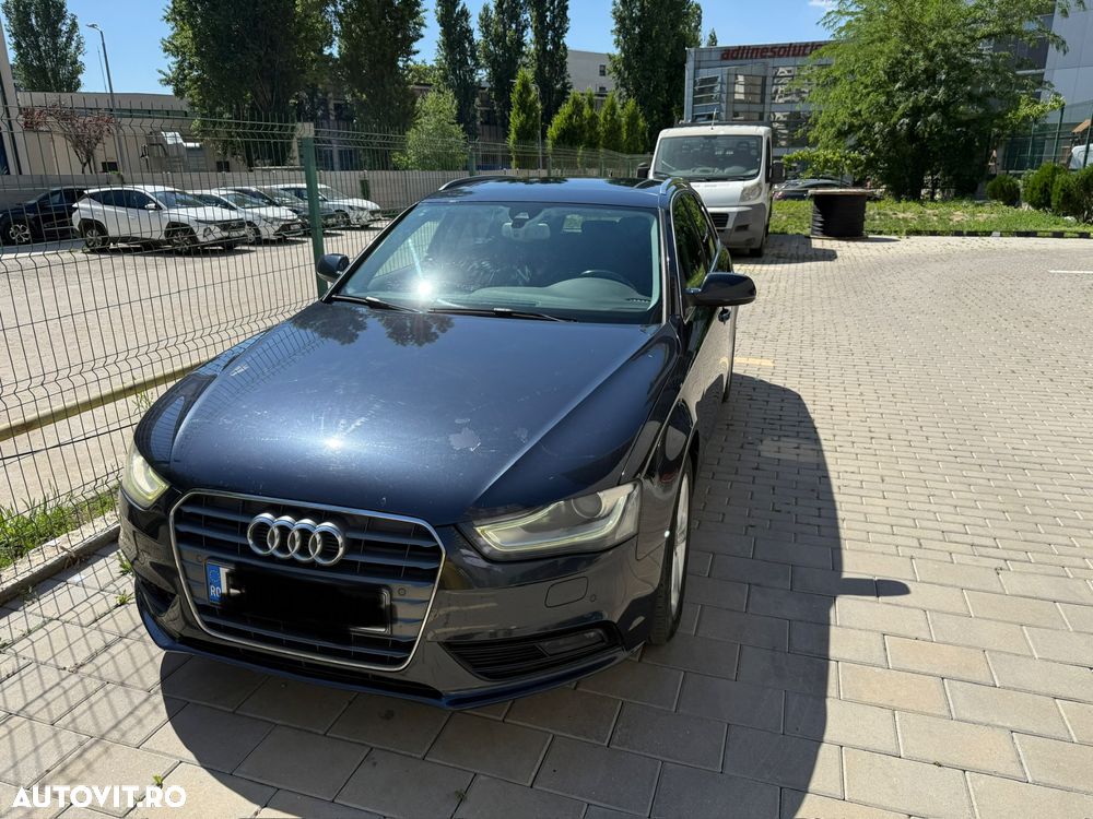 Audi A4 - 1