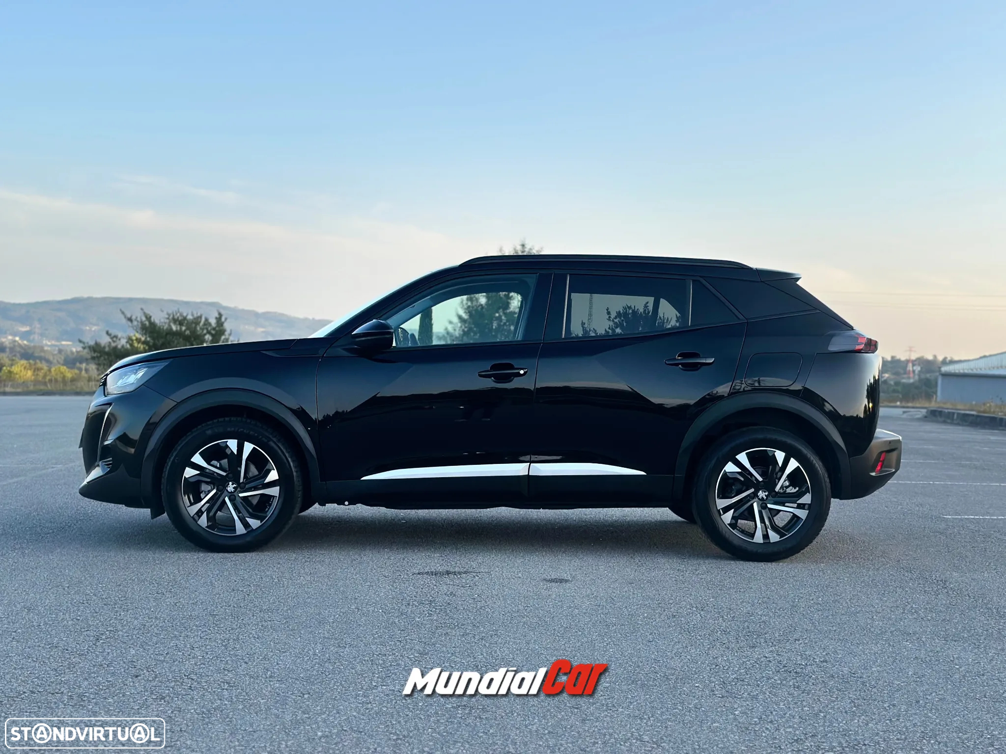 Peugeot 2008 1.5 BlueHDi Allure Pack - 13