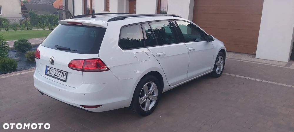 Volkswagen Golf 2.0 BlueTDI DSG Comfortline - 5