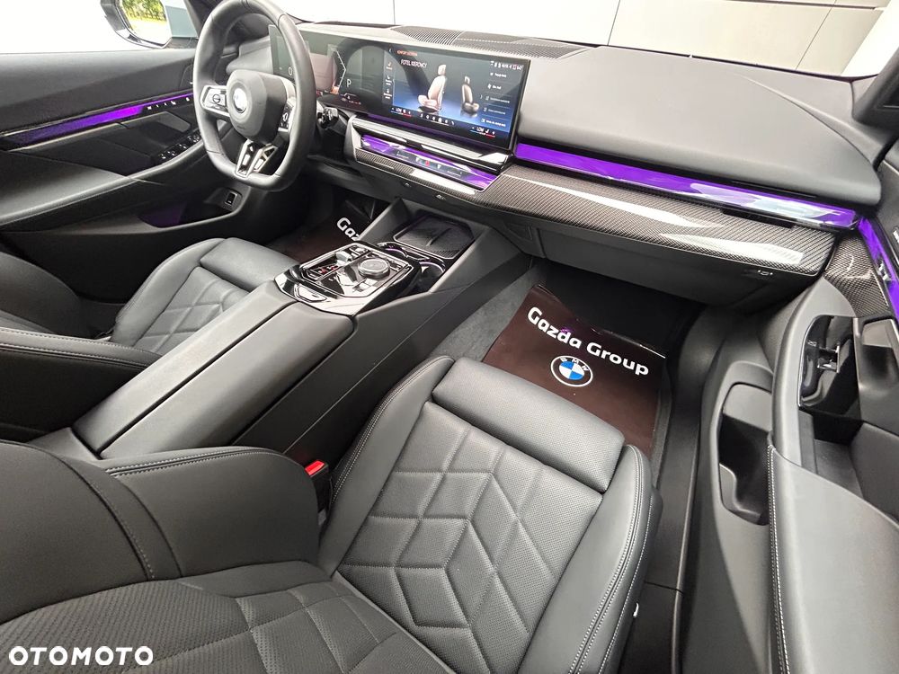 BMW Seria 5 520d - 33