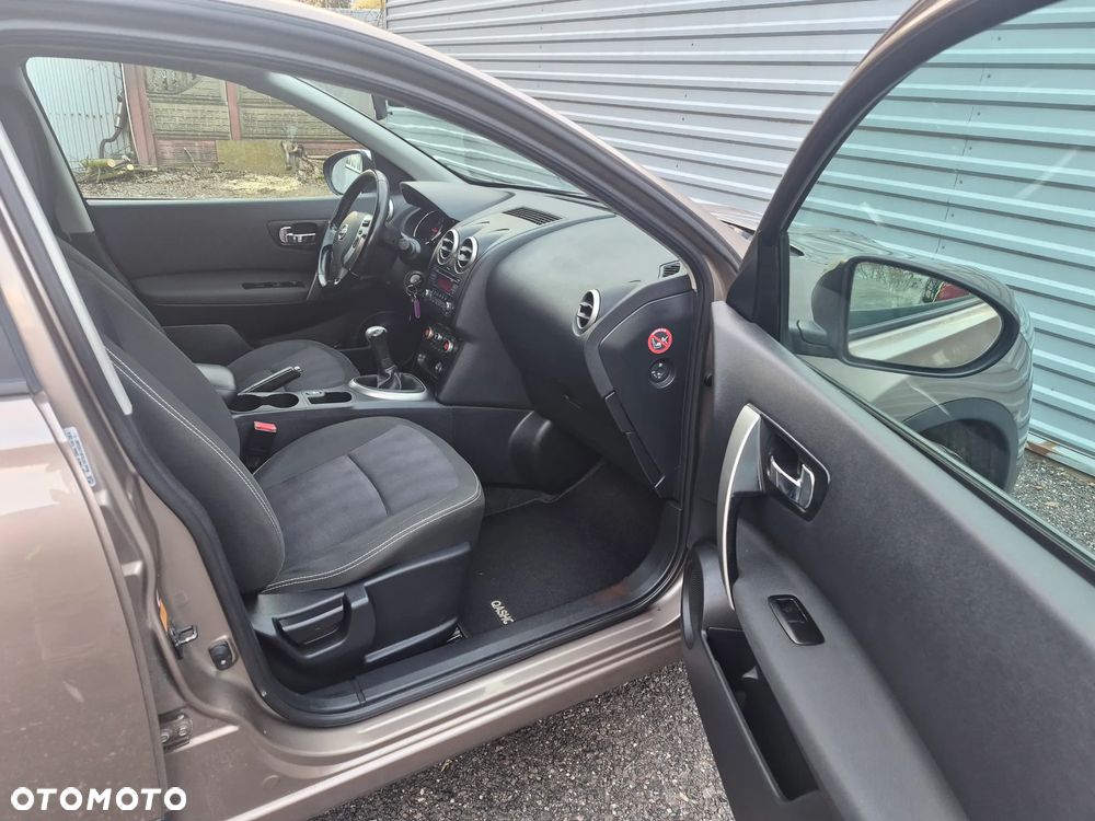 Nissan Qashqai 1.6 Acenta - 17