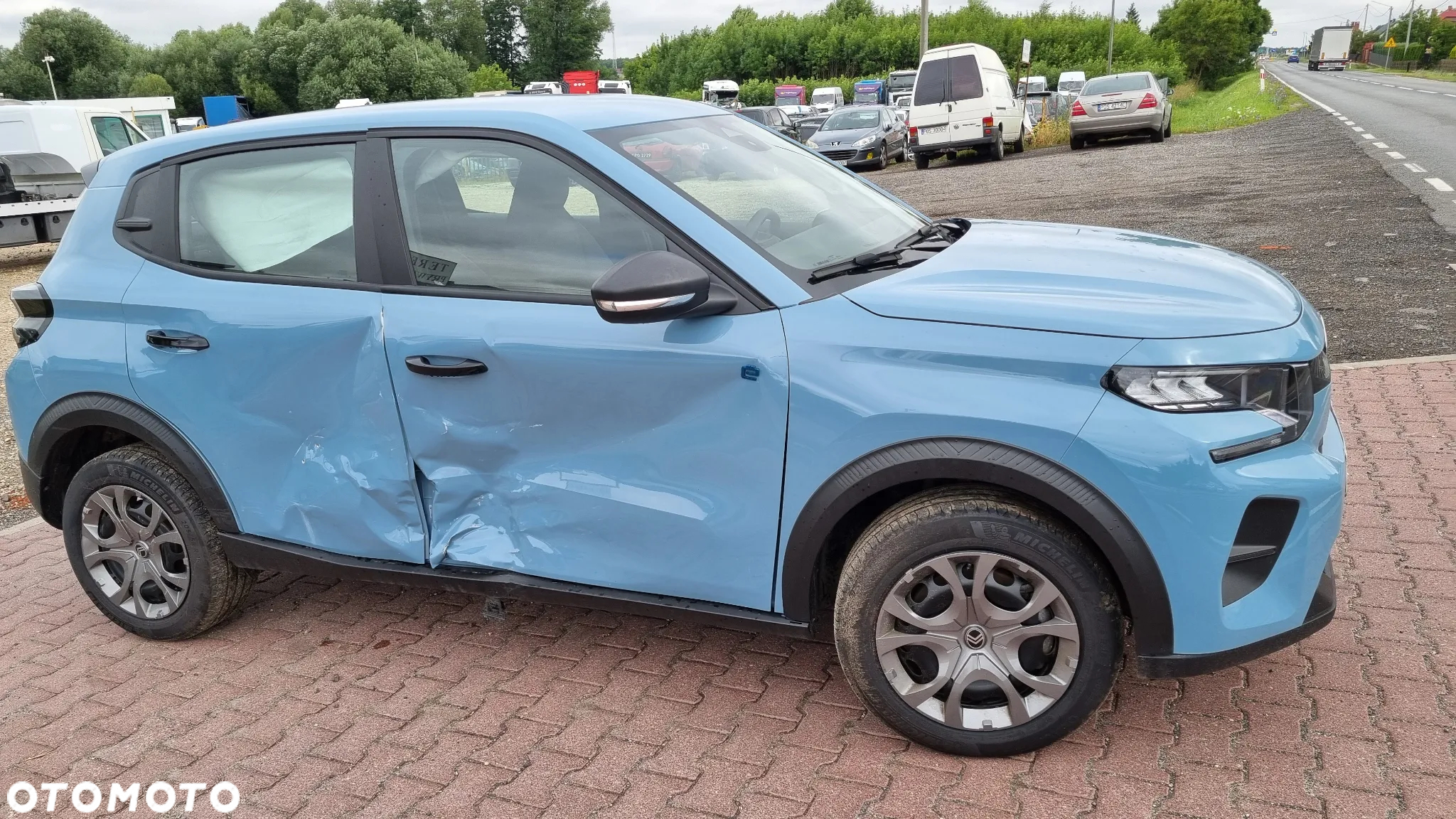 Citroën C3 e-C3 EV113 44.2kWh You Pack Plus - 8