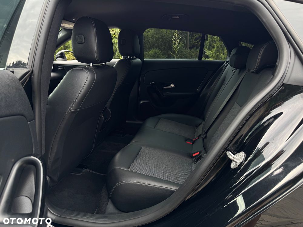 Mercedes-Benz CLA 200 d 8G-DCT Progressive - 22