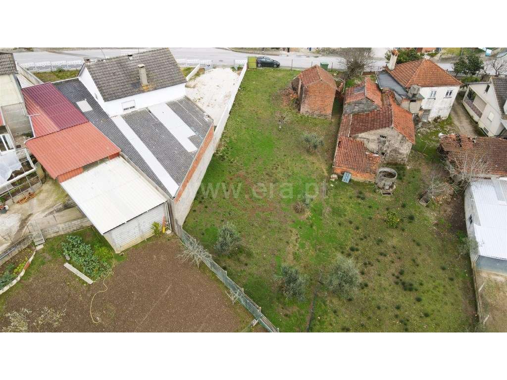 Terreno Urbano com 600m² em Espite, Ourém - Ideal para a Casa dos S... - Grande imagem: 3/16