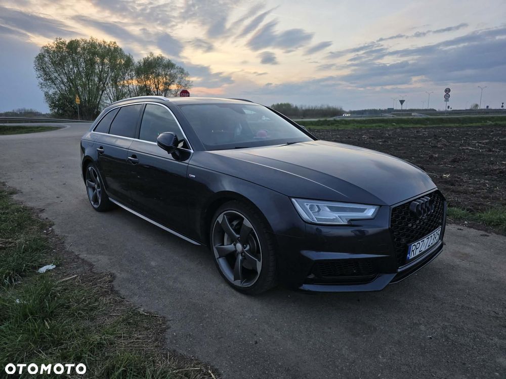 Audi A4 Avant - 1