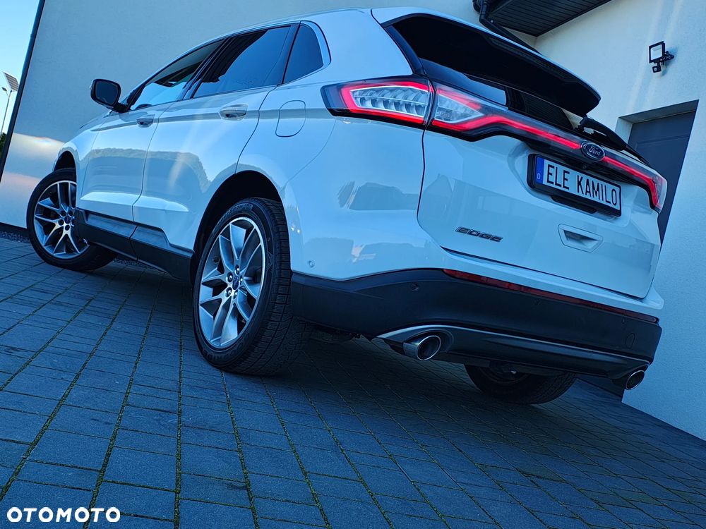 Ford Edge 2.0 TDCi 4x4 Titanium - 31