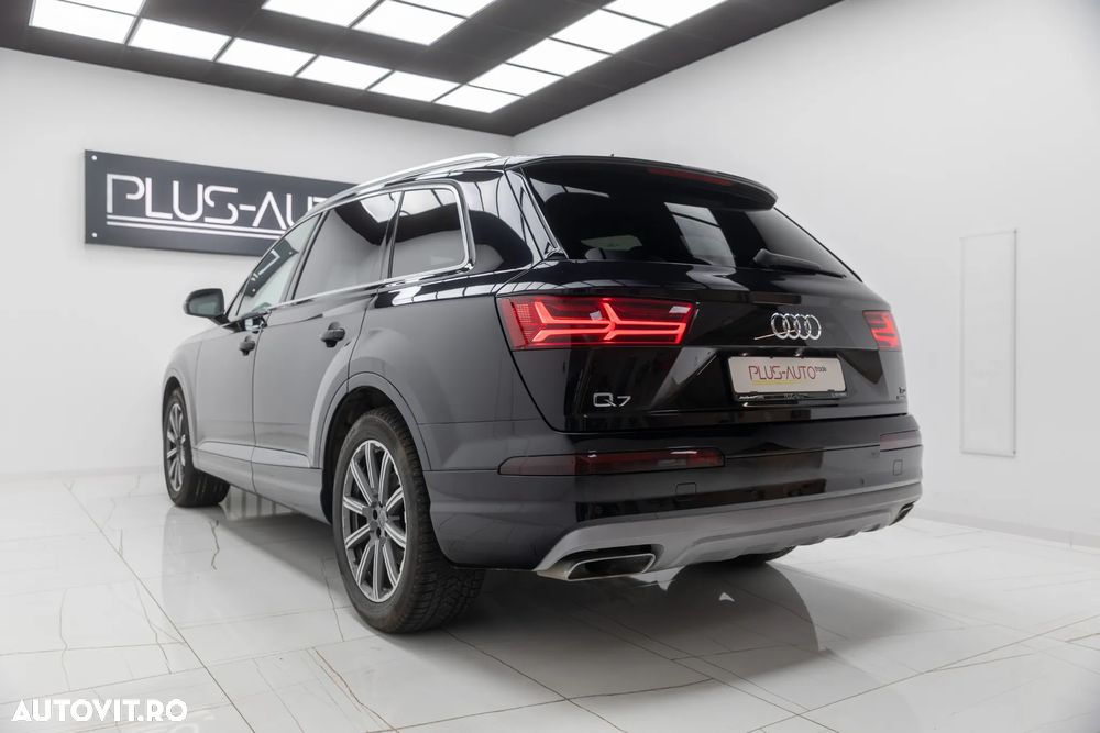 Audi Q7 - 6