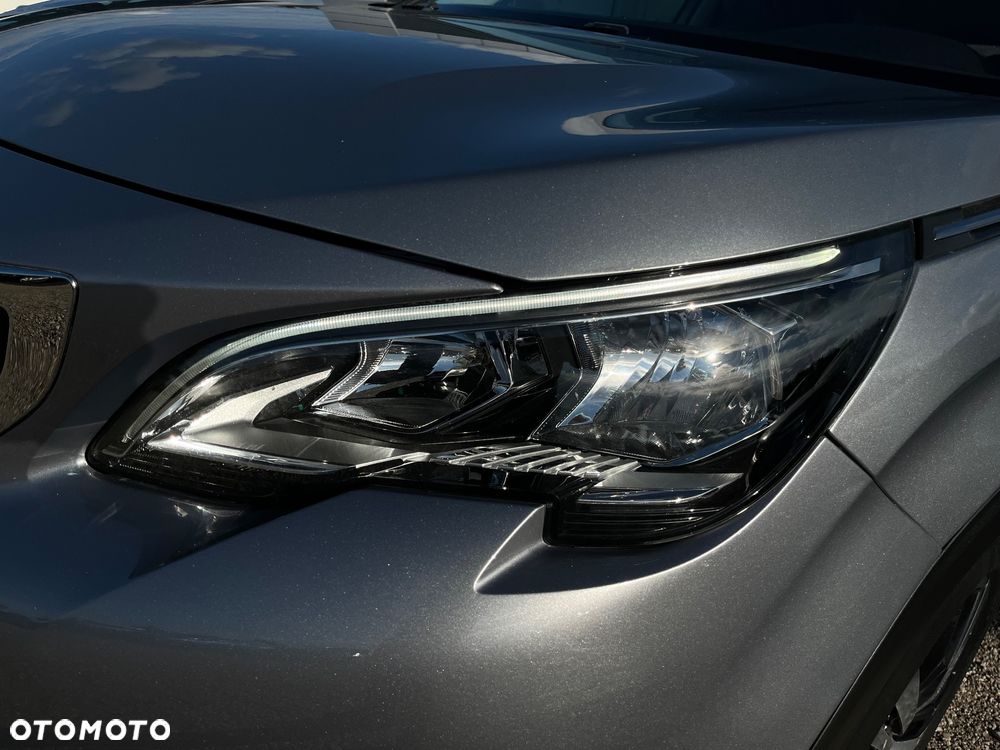 Peugeot 3008 PureTech 130 Stop & Start GPF EAT8 Allure - 37