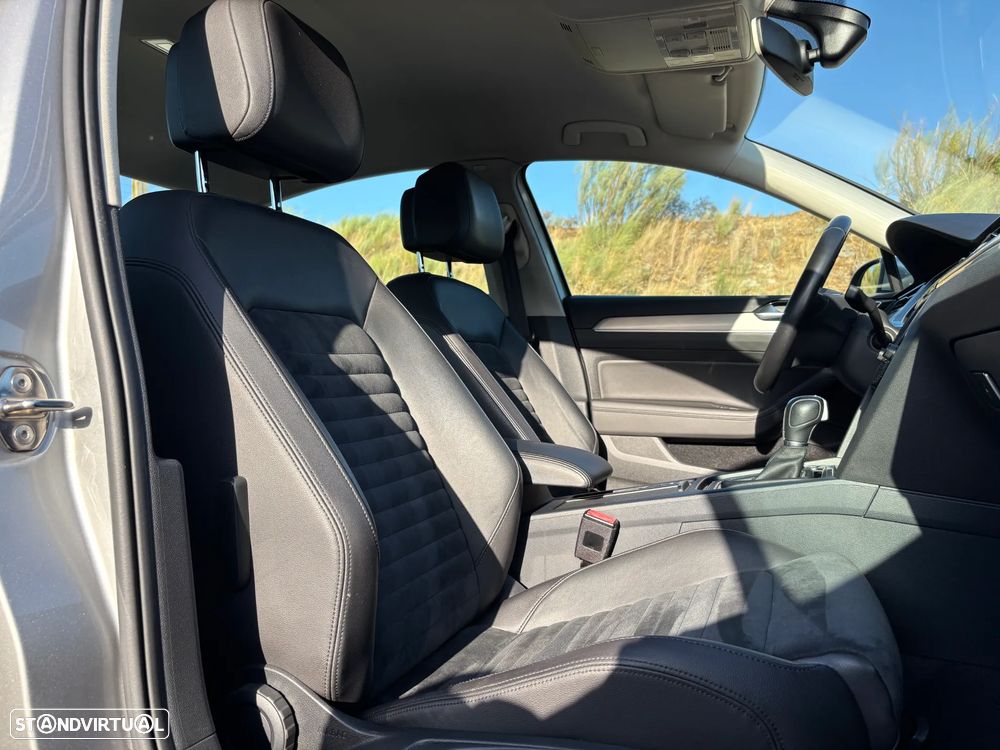 VW Passat 2.0 TDI Highline DSG - 23