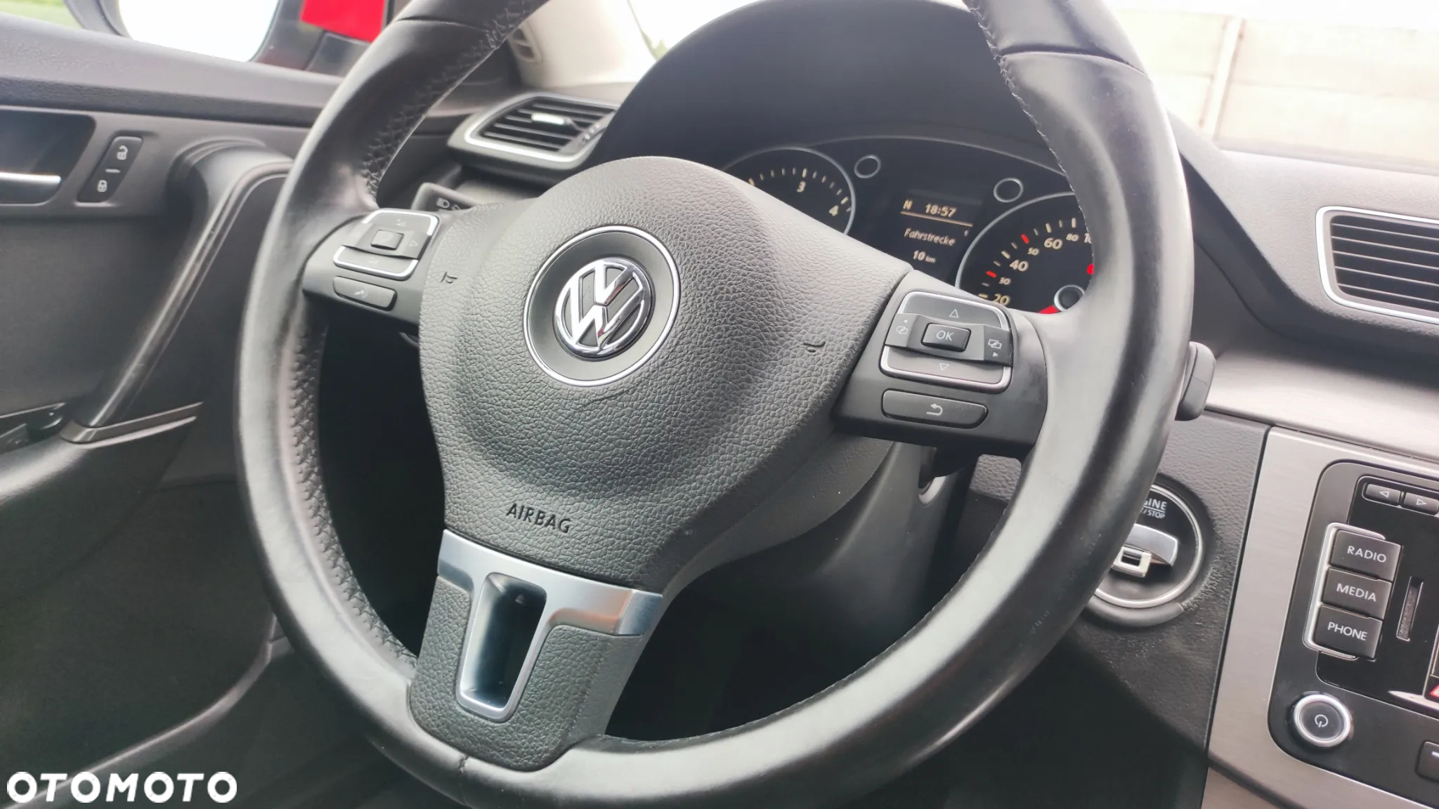 Volkswagen Passat Variant 2.0 TDI BlueMotion Technology Business Edition - 7