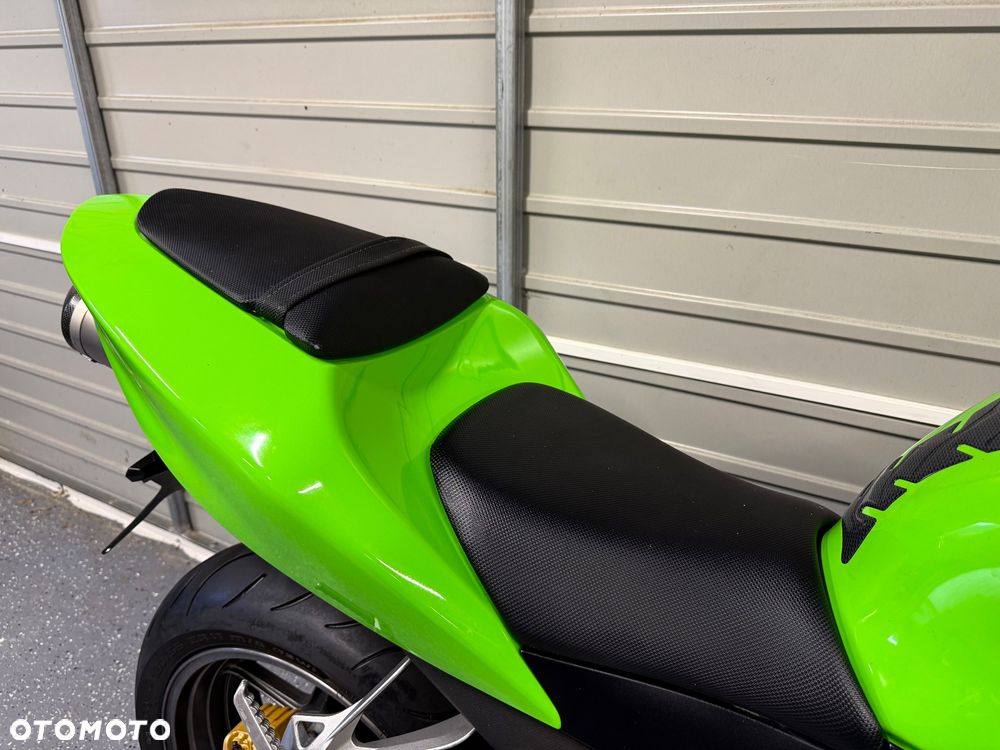 Kawasaki Ninja - 11