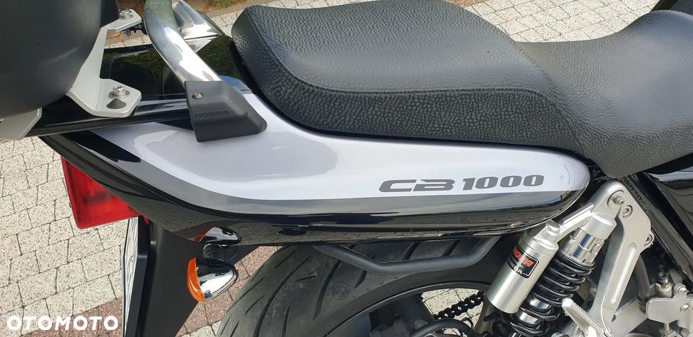 Honda CB - 16