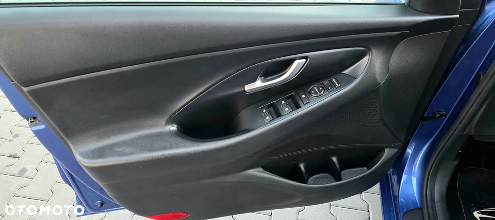 Hyundai i30 1.4 T-GDI Passion Plus - 28